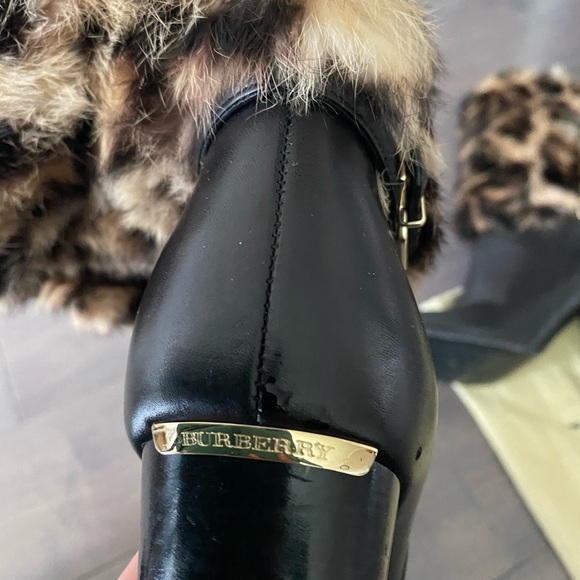 Authentic Burberry Boots - Picture 3 of 4